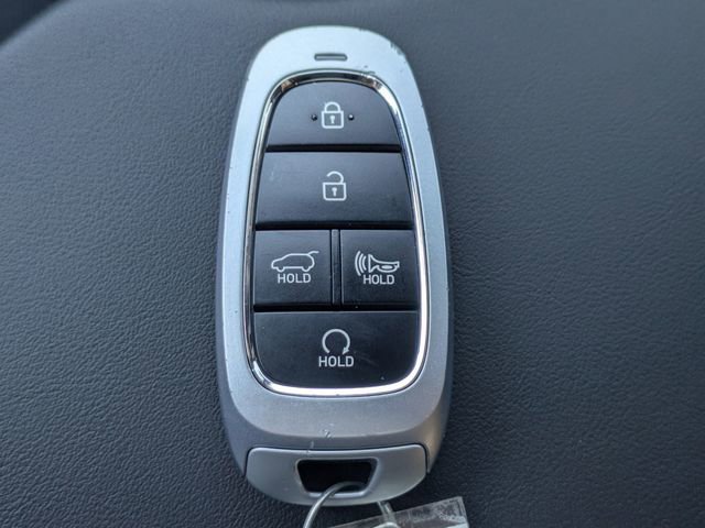 Used 2024 Hyundai Palisade Limited image 25