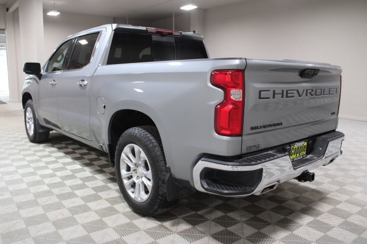 Used 2024 Chevrolet Silverado 1500 LTZ w/ LTZ Premium Package image 9