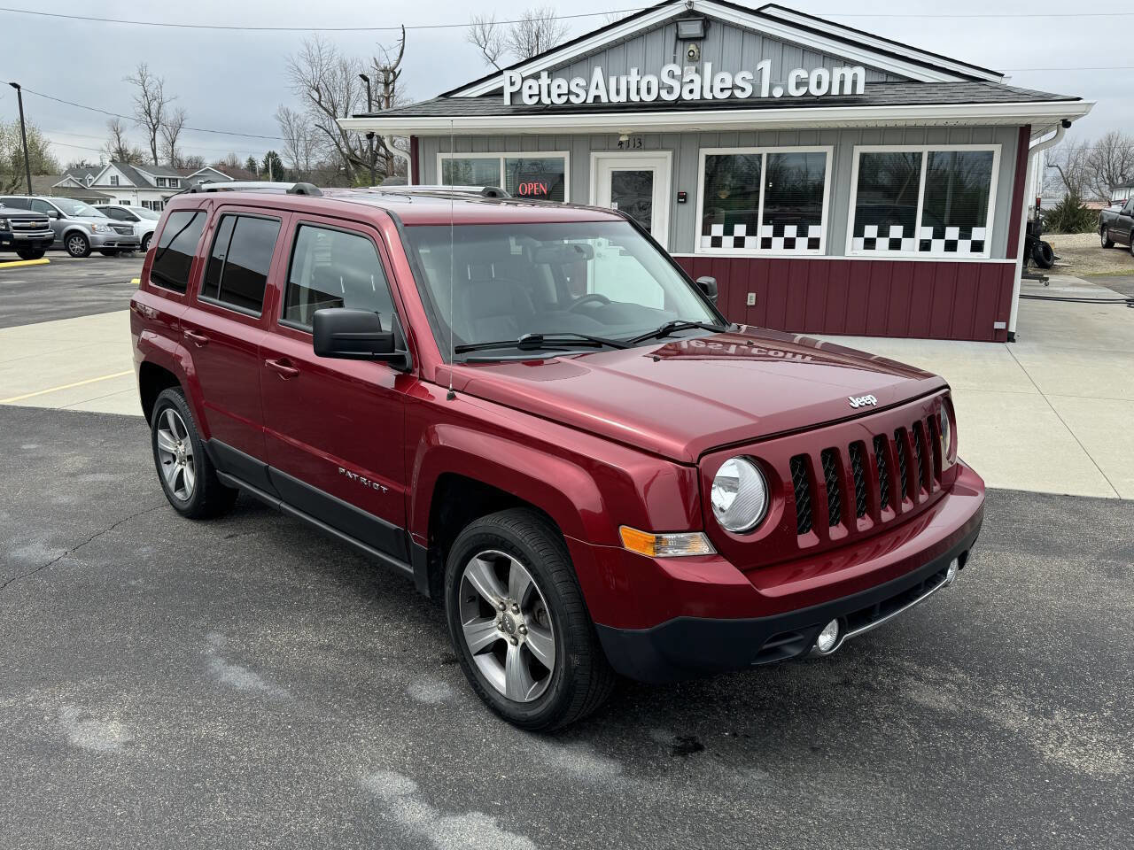 Used 2016 Jeep Patriot High Altitude image 2
