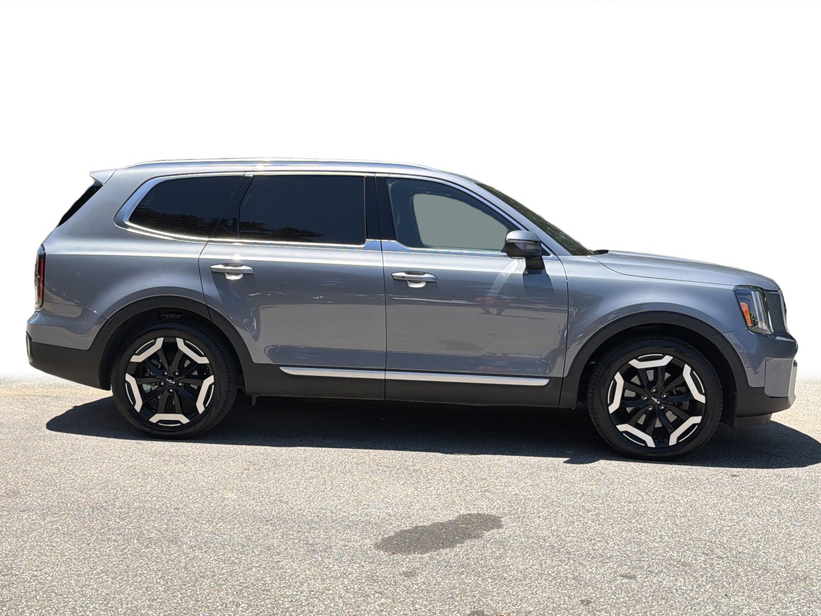 Used 2024 Kia Telluride EX w/ EX Captain's Chair Package AWD/4WD image 30