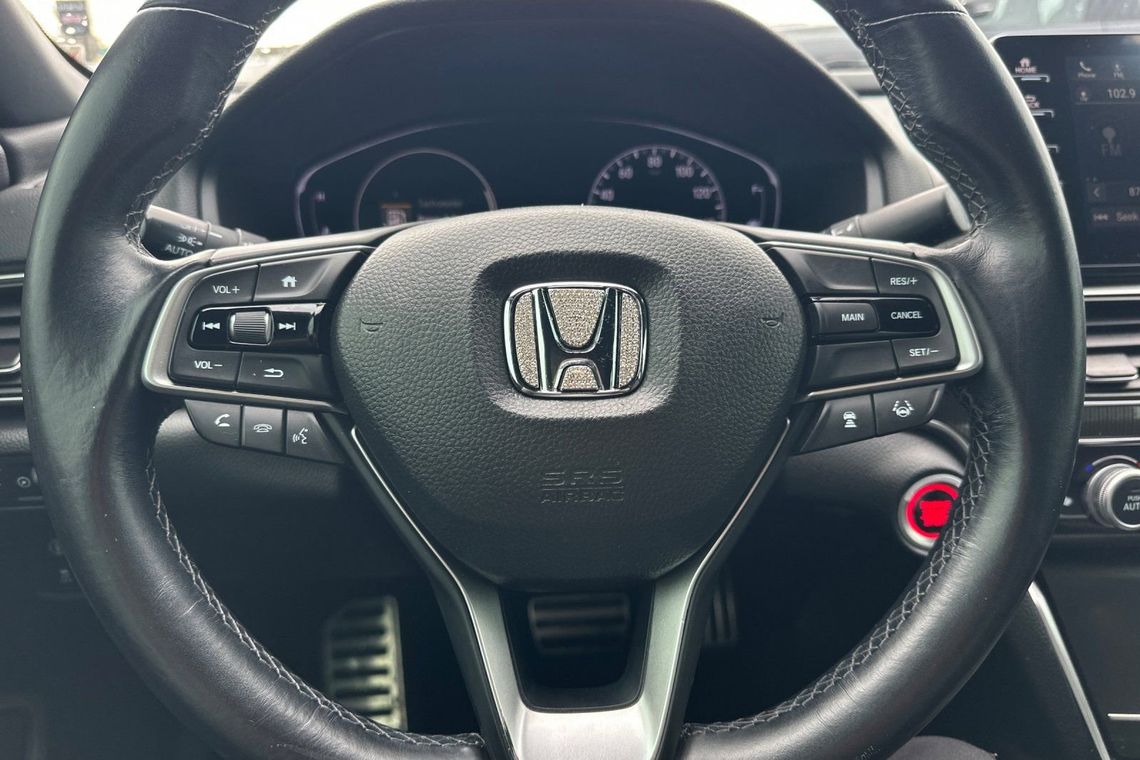 Used 2018 Honda Accord Sport image 22