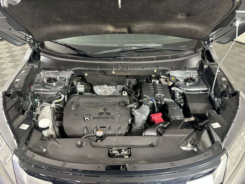 Used 2024 Mitsubishi Outlander Sport AWD image 13