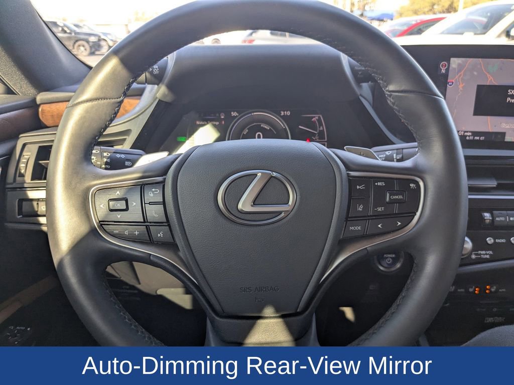 Used 2022 Lexus ES 300h w/ Premium Package image 28