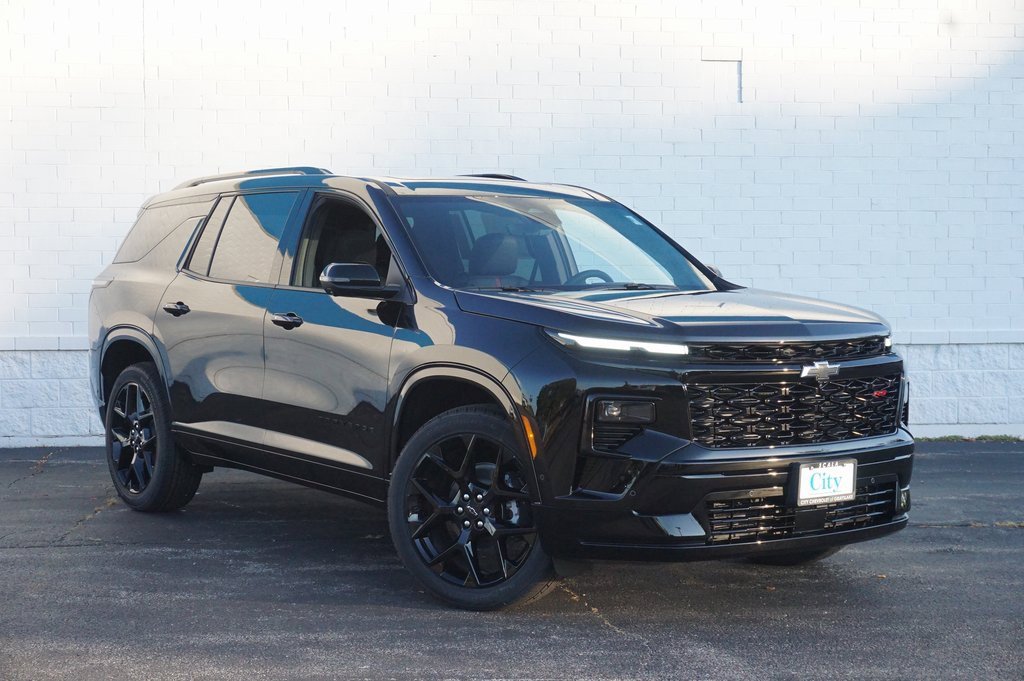 New 2026 Chevrolet Traverse RS image 2