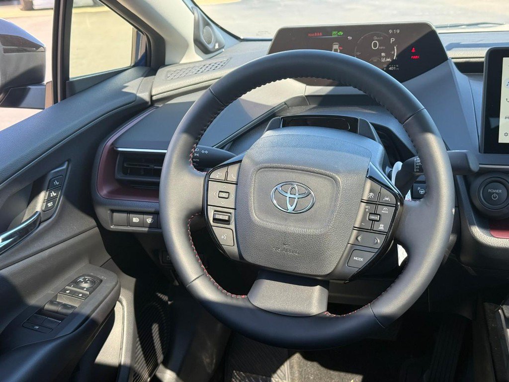 New 2026 Toyota Prius Plug-In Hybrid FWD image 9