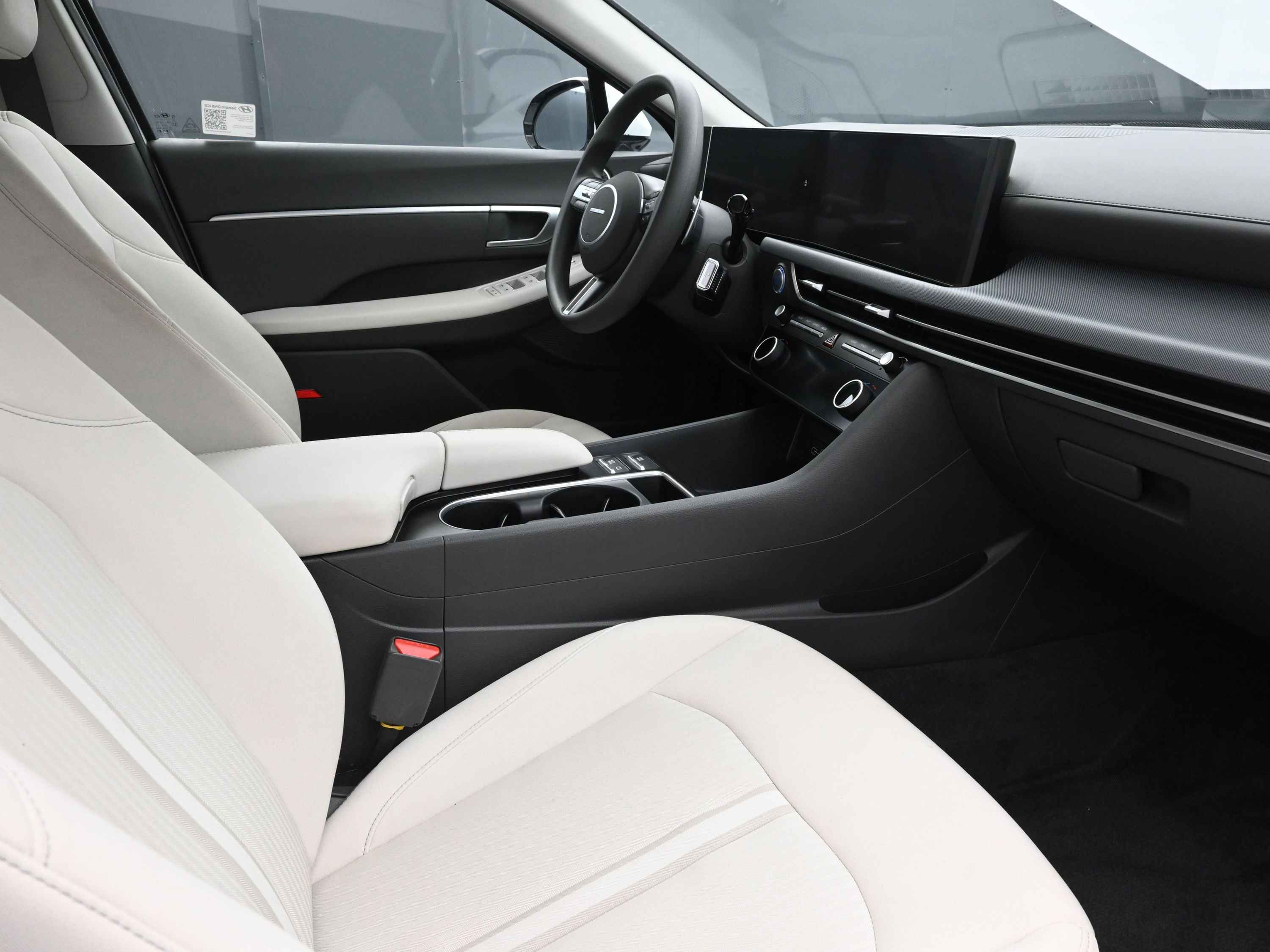 Certified 2025 Hyundai Sonata SEL image 27