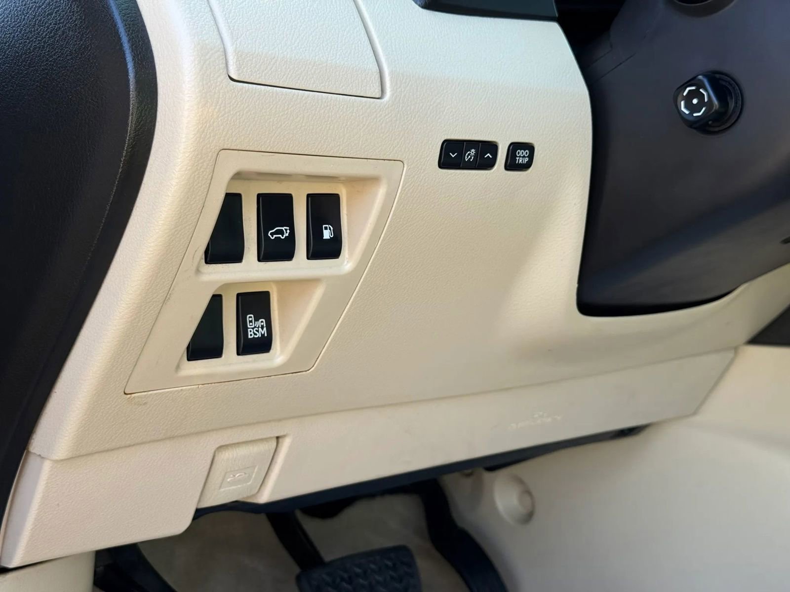 Used 2013 Lexus RX 350 AWD w/ Navigation Pkg image 31