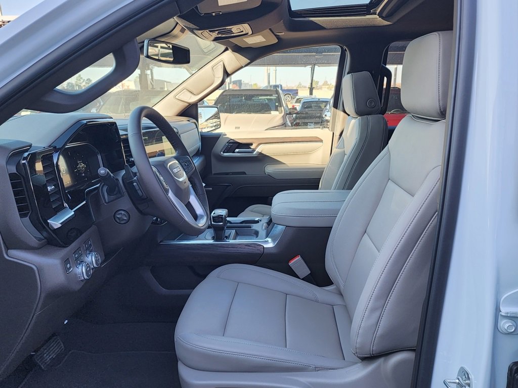 New 2026 GMC Sierra 1500 SLT w/ SLT Premium Plus Package image 17