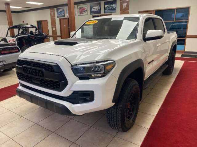 Used 2023 Toyota Tacoma TRD Pro image 1