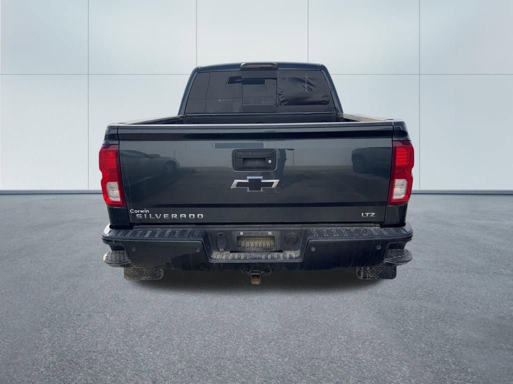Used 2017 Chevrolet Silverado 1500 LTZ Z71 w/ LTZ Plus Package image 5