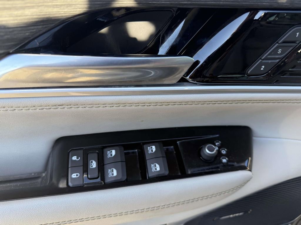 Used 2023 Jeep Wagoneer Series II w/ Convenience Group I image 13