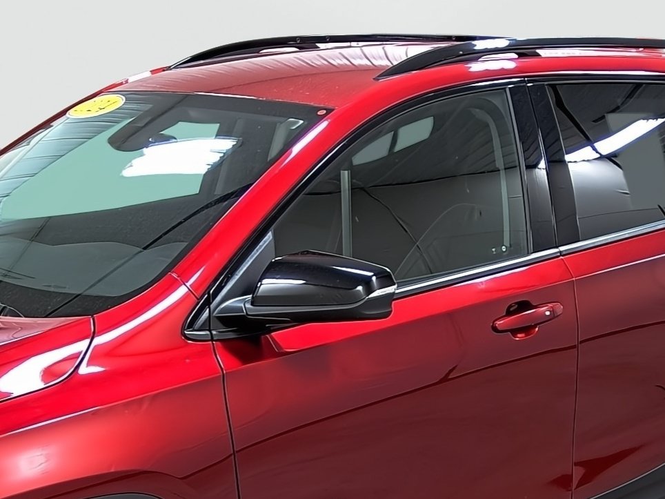 Used 2024 GMC Terrain AT4 AWD/4WD image 8