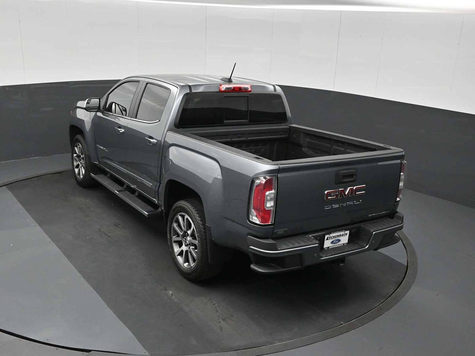 Used 2022 GMC Canyon Denali w/ LPO, Power Package AWD/4WD image 21