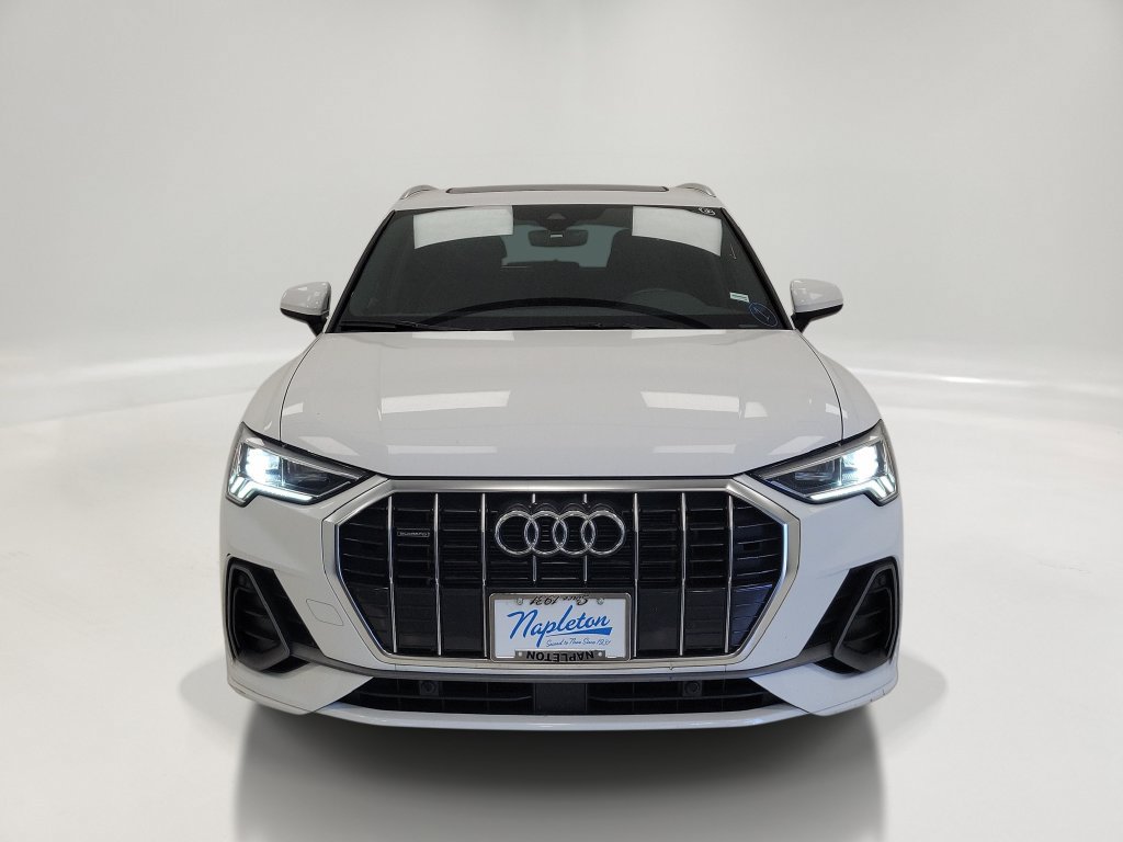 Used 2025 Audi Q3 2.0T Premium AWD/4WD image 2