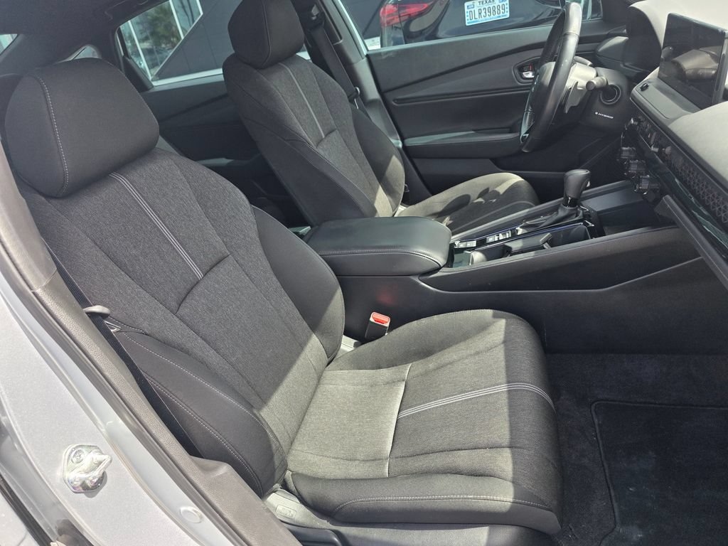 Used 2024 Honda Accord Sport image 14
