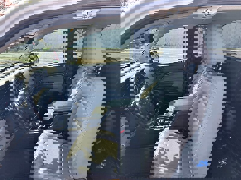 Used 2016 GMC Canyon SL image 9