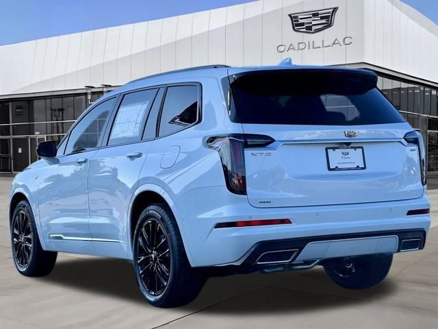 New 2024 Cadillac XT6 Sport w/ LPO, ONYX Package image 4