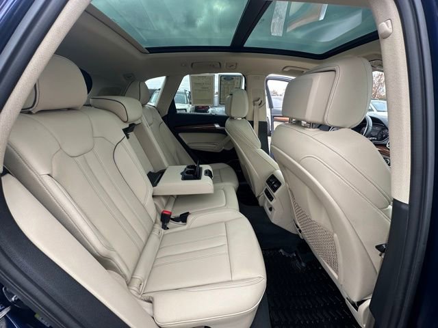 Used 2023 Audi Q5 2.0T Prestige image 28