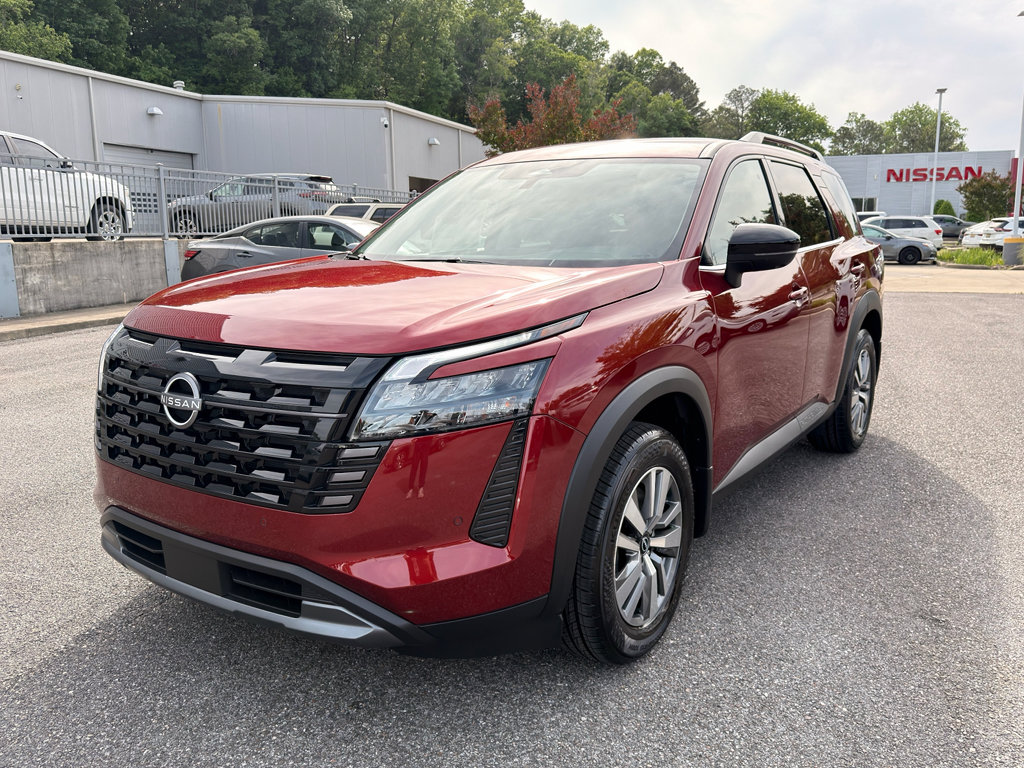 New 2026 Nissan Pathfinder SL image 7