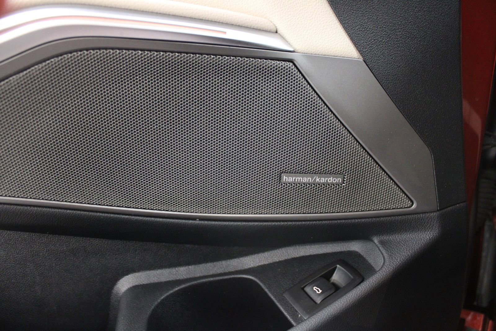 Used 2020 BMW M340i xDrive image 26