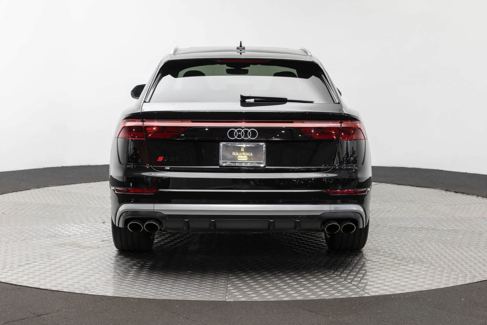 Used 2024 Audi SQ8 Prestige w/ Prestige Package AWD/4WD image 5
