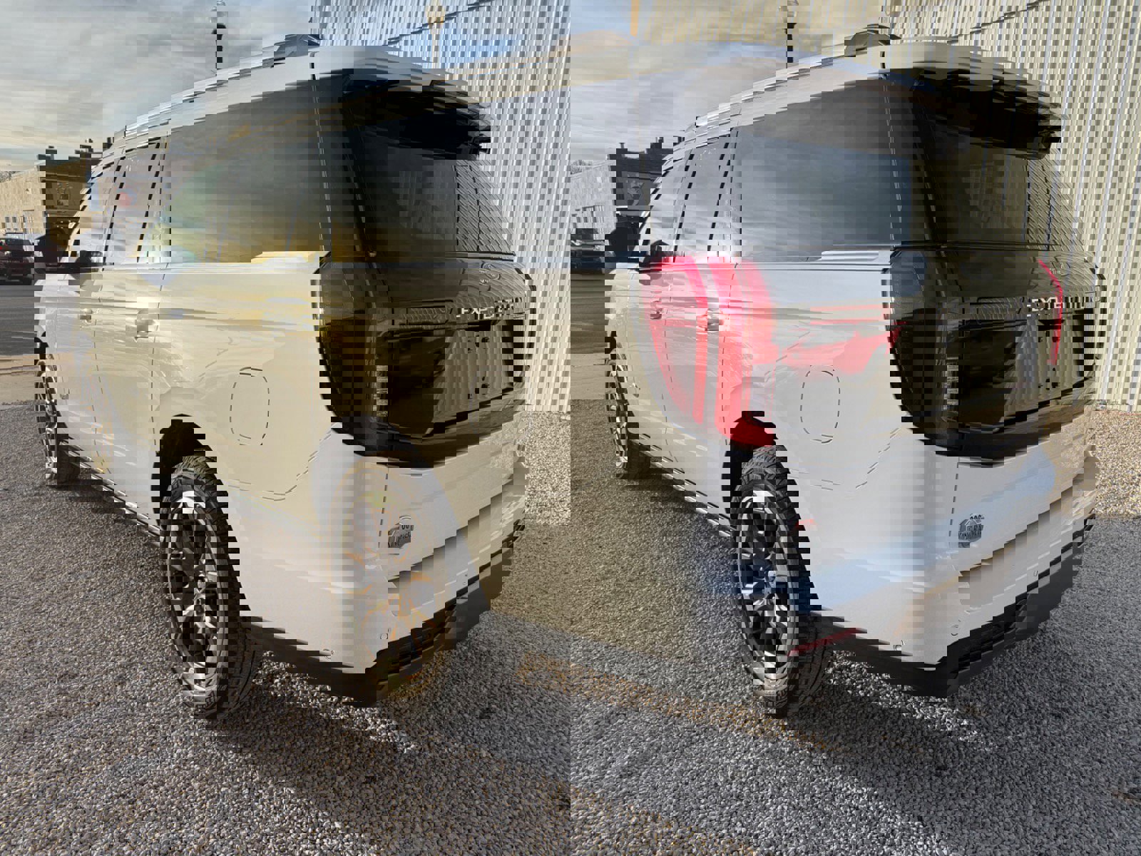 Used 2025 Ford Expedition Max King Ranch image 5