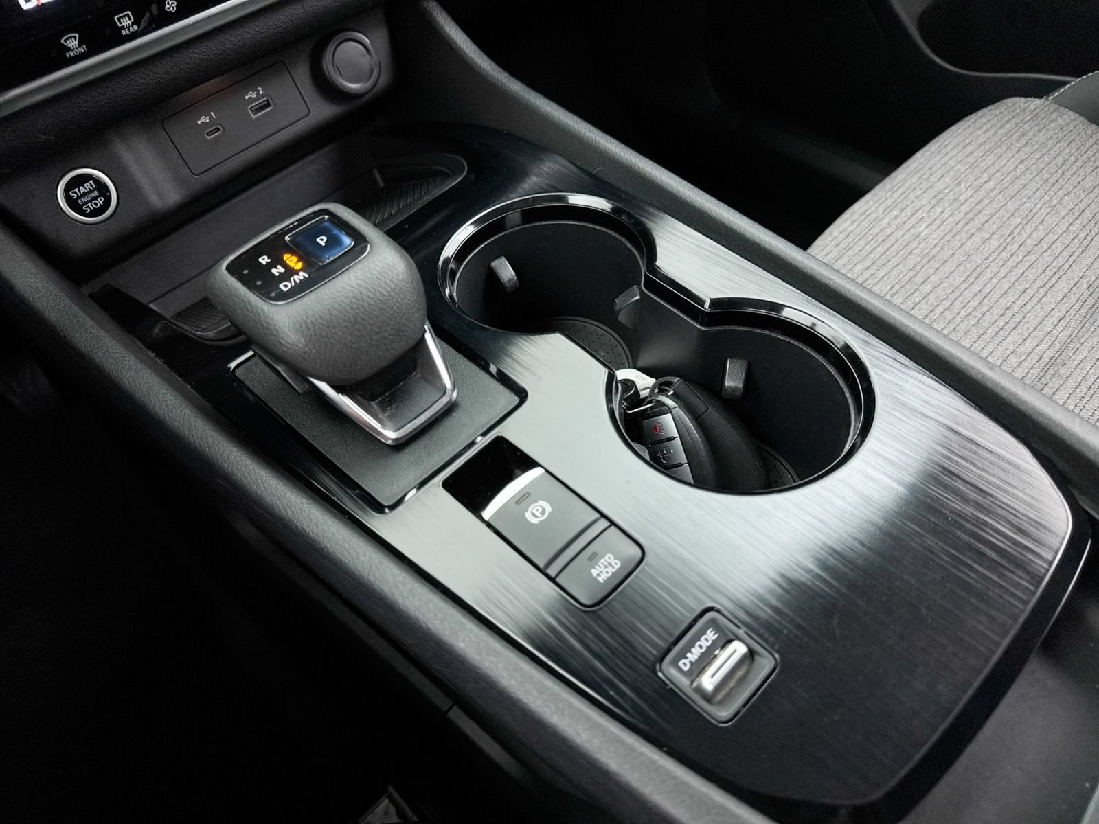 Used 2022 Nissan Rogue SV FWD image 25