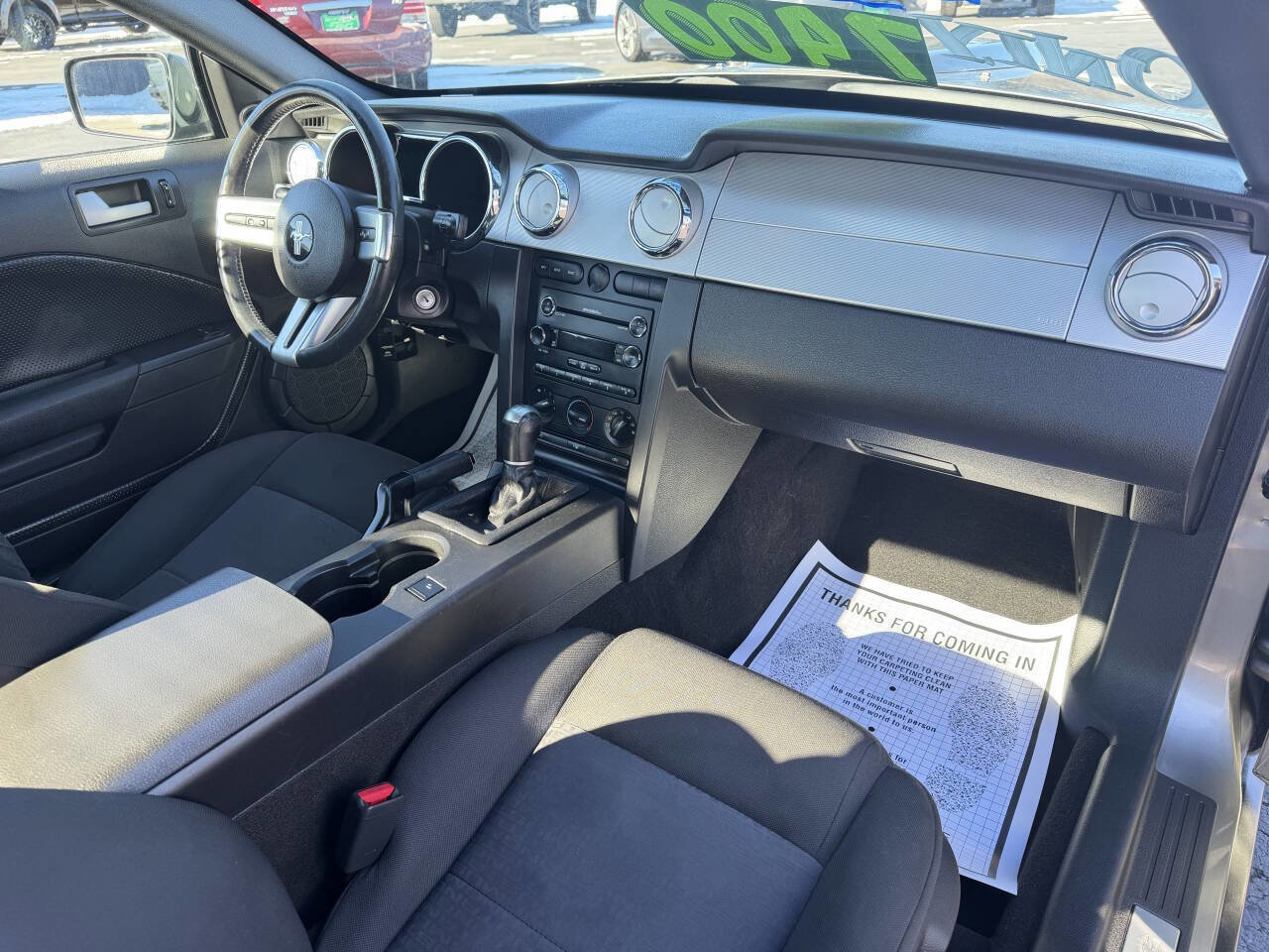 Used 2009 Ford Mustang Premium image 13