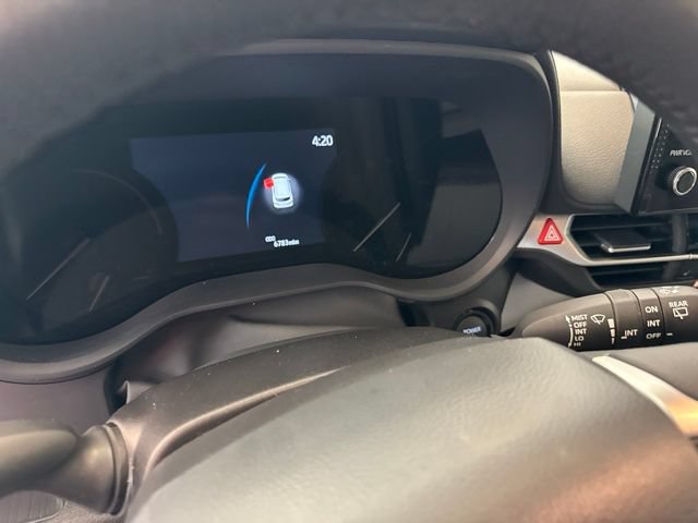 Used 2026 Toyota Sienna XLE FWD image 28