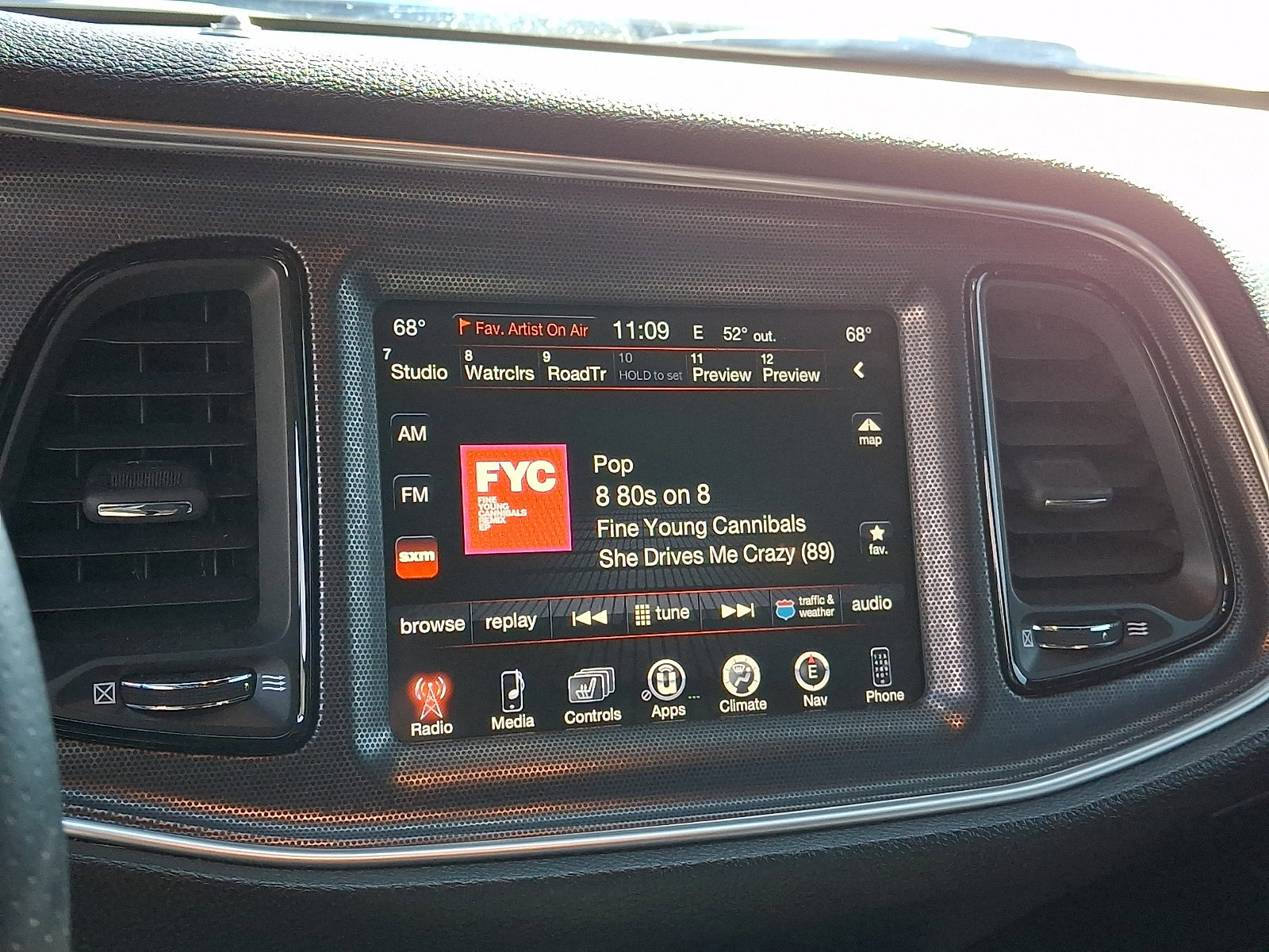 Used 2016 Dodge Challenger R/T Scat Pack image 15