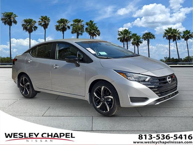 New 2025 Nissan Versa SR w/ Trunk Package