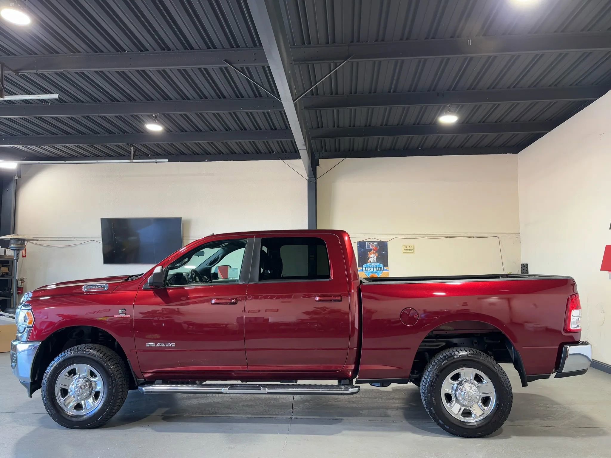 Used 2021 RAM 2500 Big Horn image 5