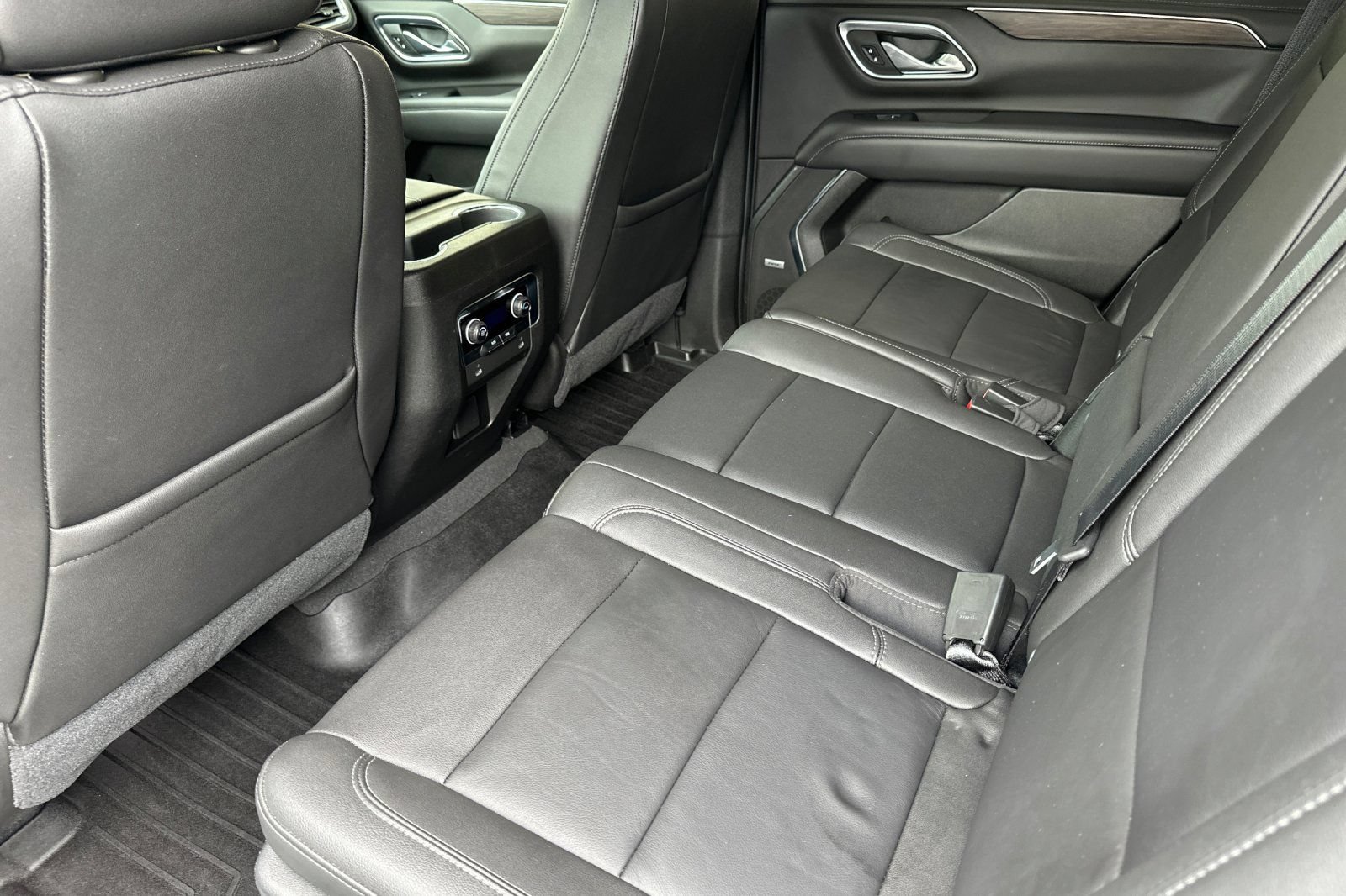 Used 2021 Chevrolet Tahoe Z71 AWD/4WD image 12