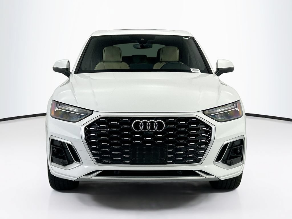 Certified 2023 Audi Q5 2.0T Premium Plus w/ Premium Plus Package AWD/4WD image 2
