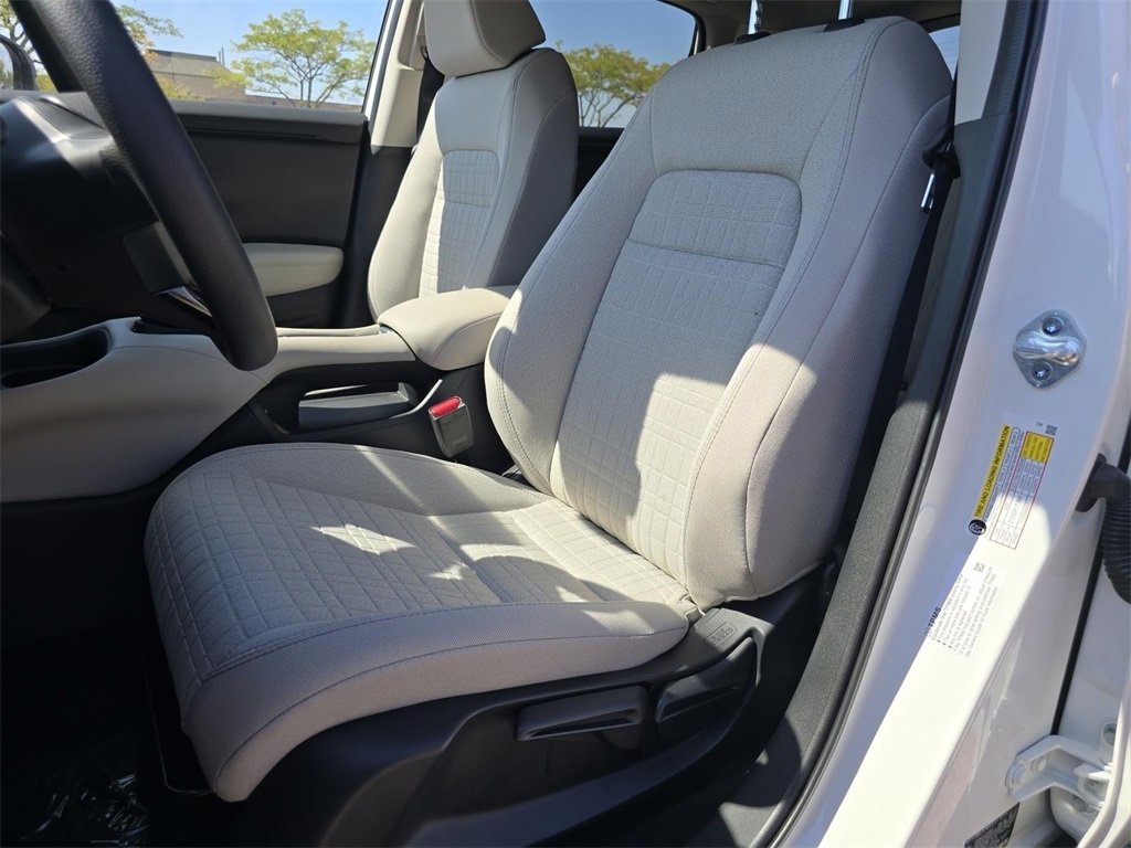 New 2026 Honda HR-V LX image 25