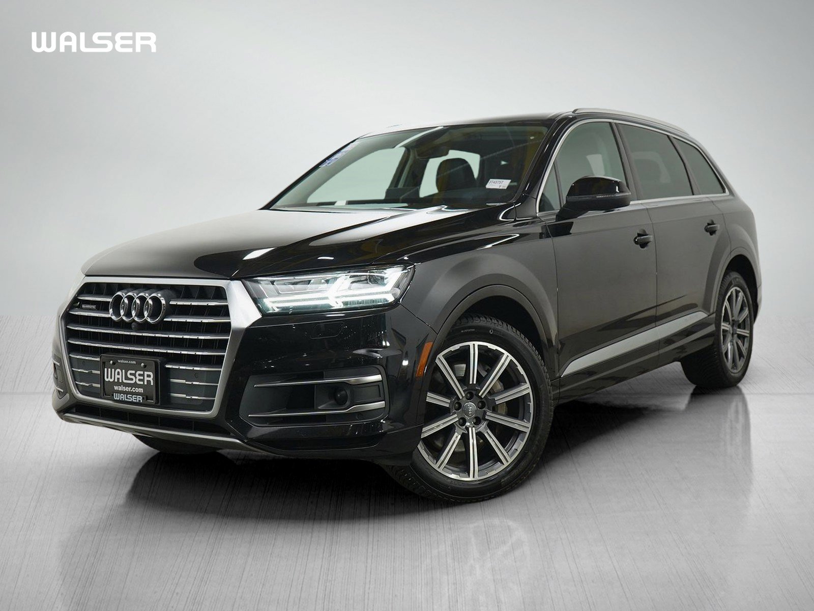 Used 2018 Audi Q7 3.0T Prestige w/ Prestige Package AWD/4WD image 1