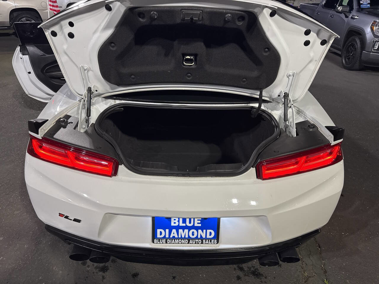 Used 2018 Chevrolet Camaro SS image 22