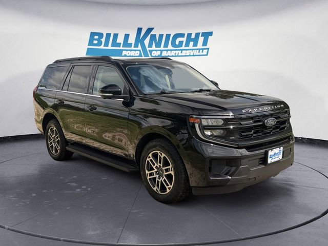 Used 2025 Ford Expedition Active AWD/4WD image 7