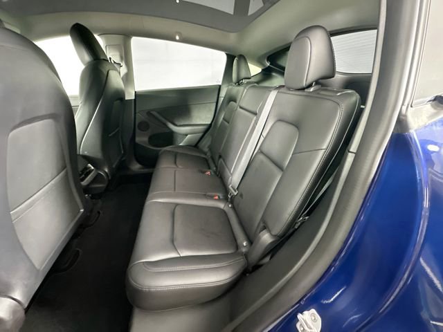 Used 2022 Tesla Model Y Performance image 23