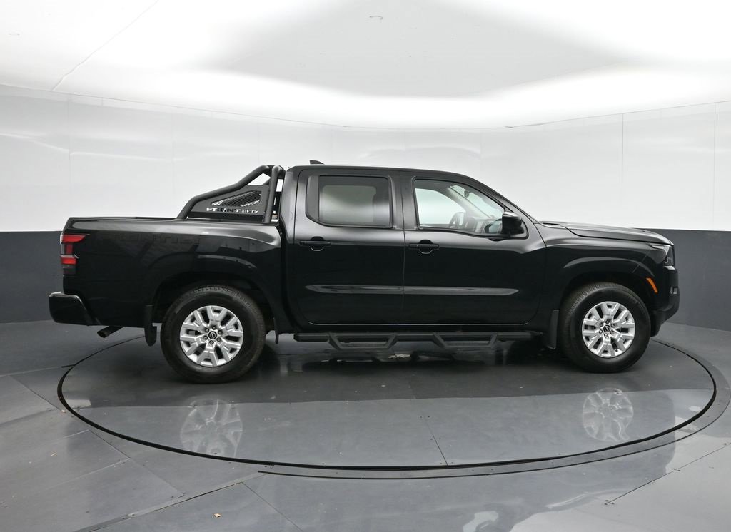Used 2024 Nissan Frontier SV w/ SV Convenience Package image 8