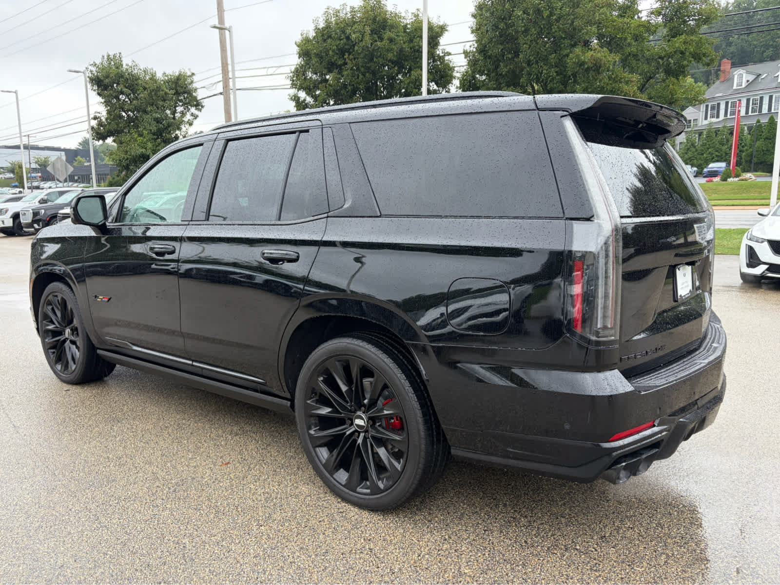 Certified 2026 Cadillac Escalade V w/ LPO, ONYX Package AWD/4WD image 2