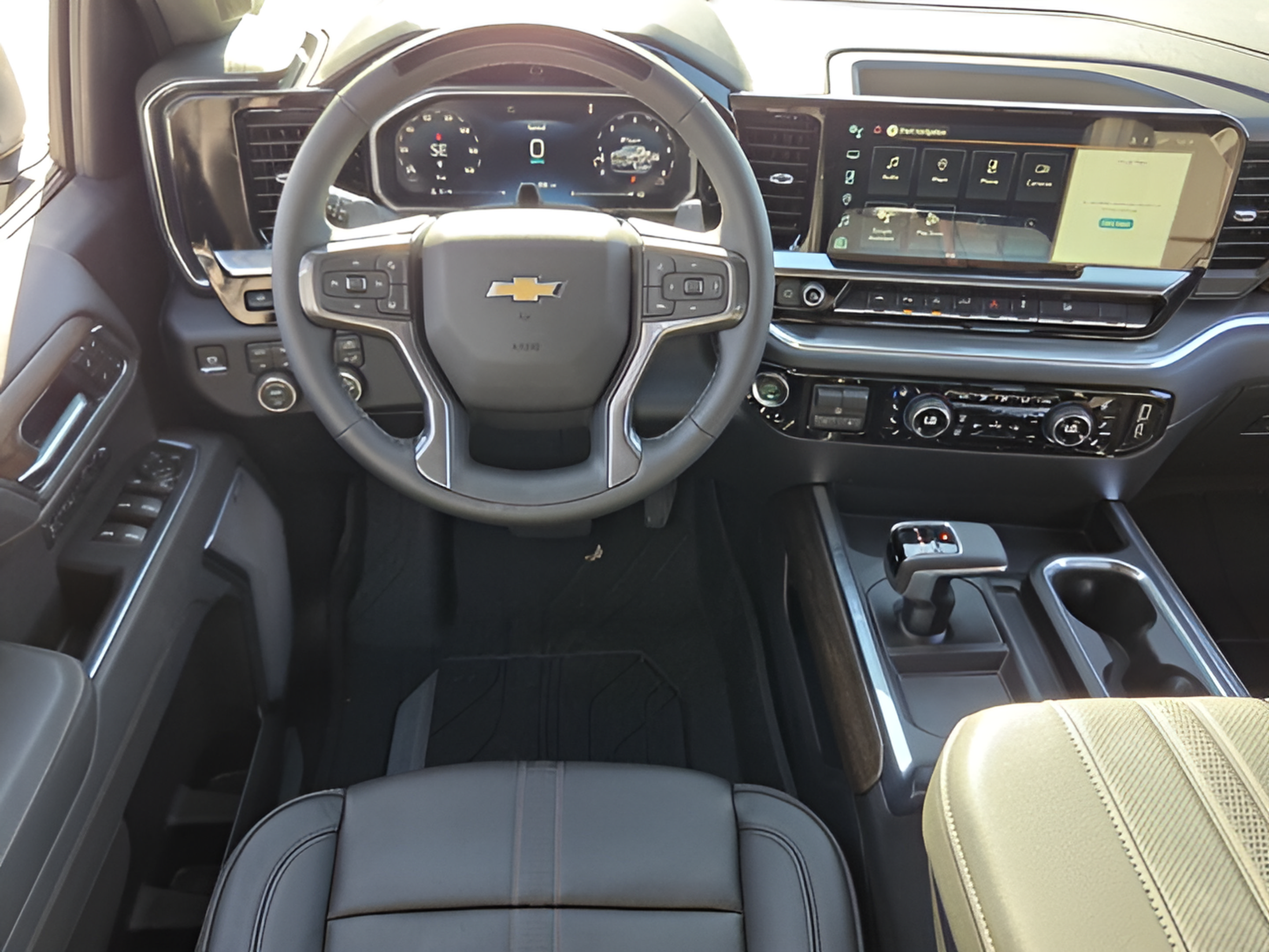 New 2026 Chevrolet Silverado 1500 High Country w/ Technology Package AWD/4WD image 11
