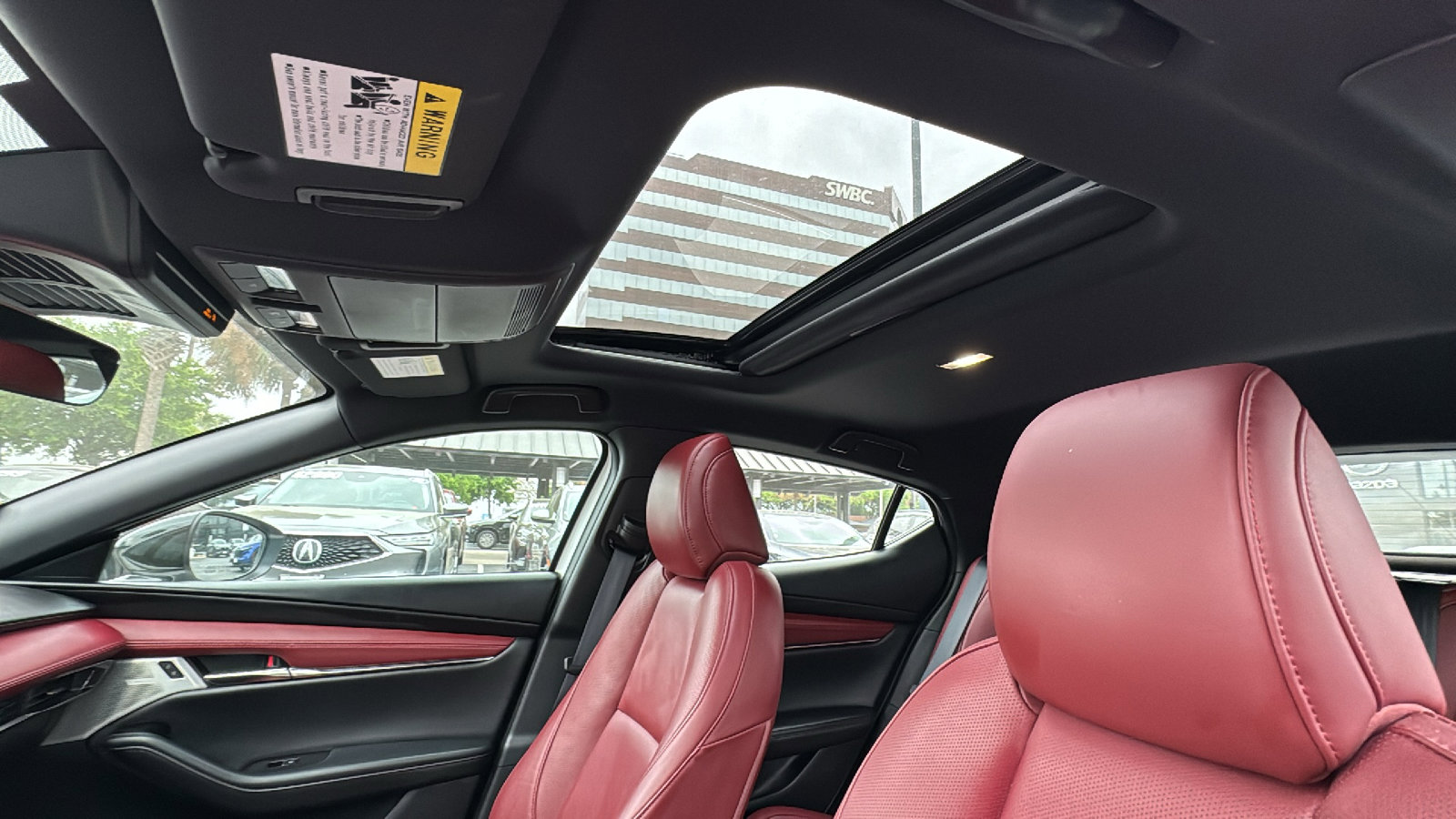 Used 2025 MAZDA MAZDA3 Hatchback w/ Appearance Package image 15