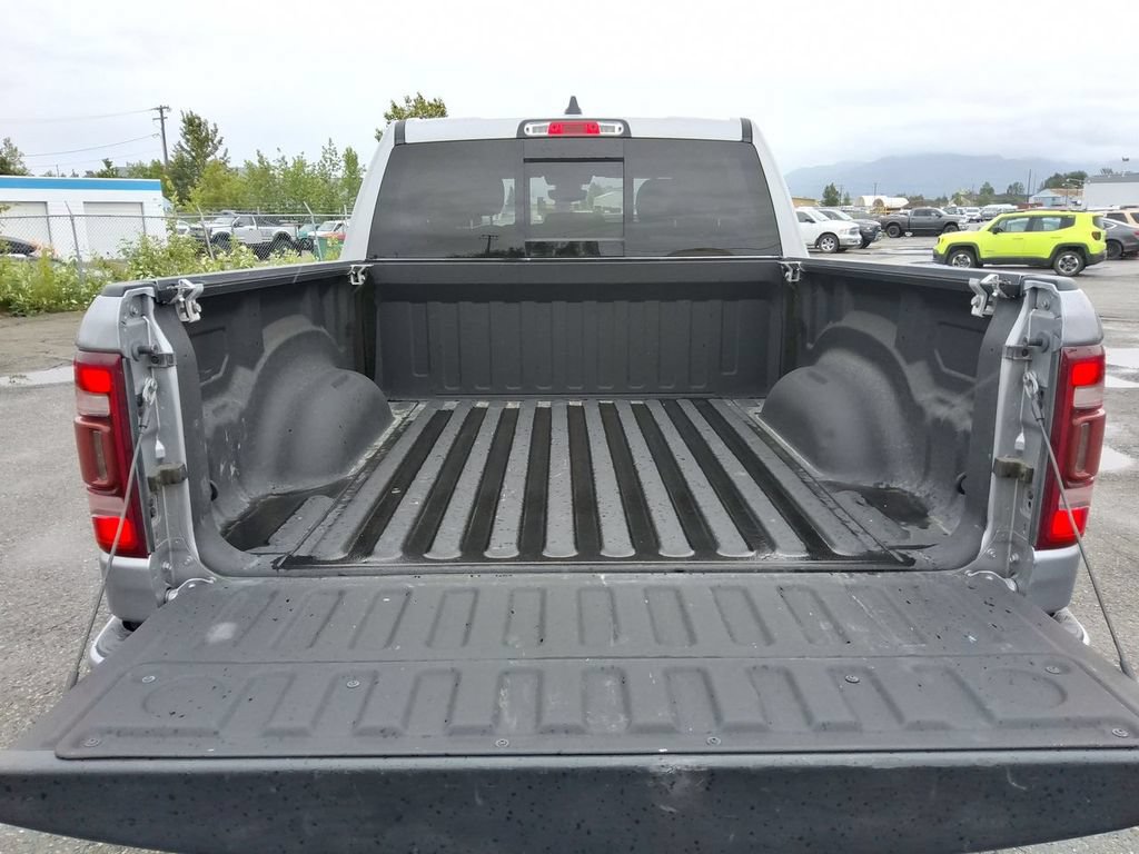 Used 2020 RAM 1500 Big Horn AWD/4WD image 11