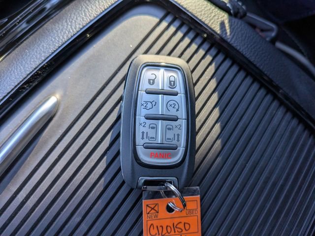 New 2026 Chrysler Pacifica Limited w/ S Appearance Package image 34