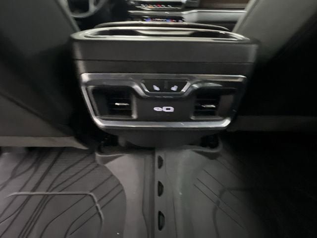 Certified 2024 Chevrolet Silverado 2500 High Country w/ High Country Premium Package AWD/4WD image 21