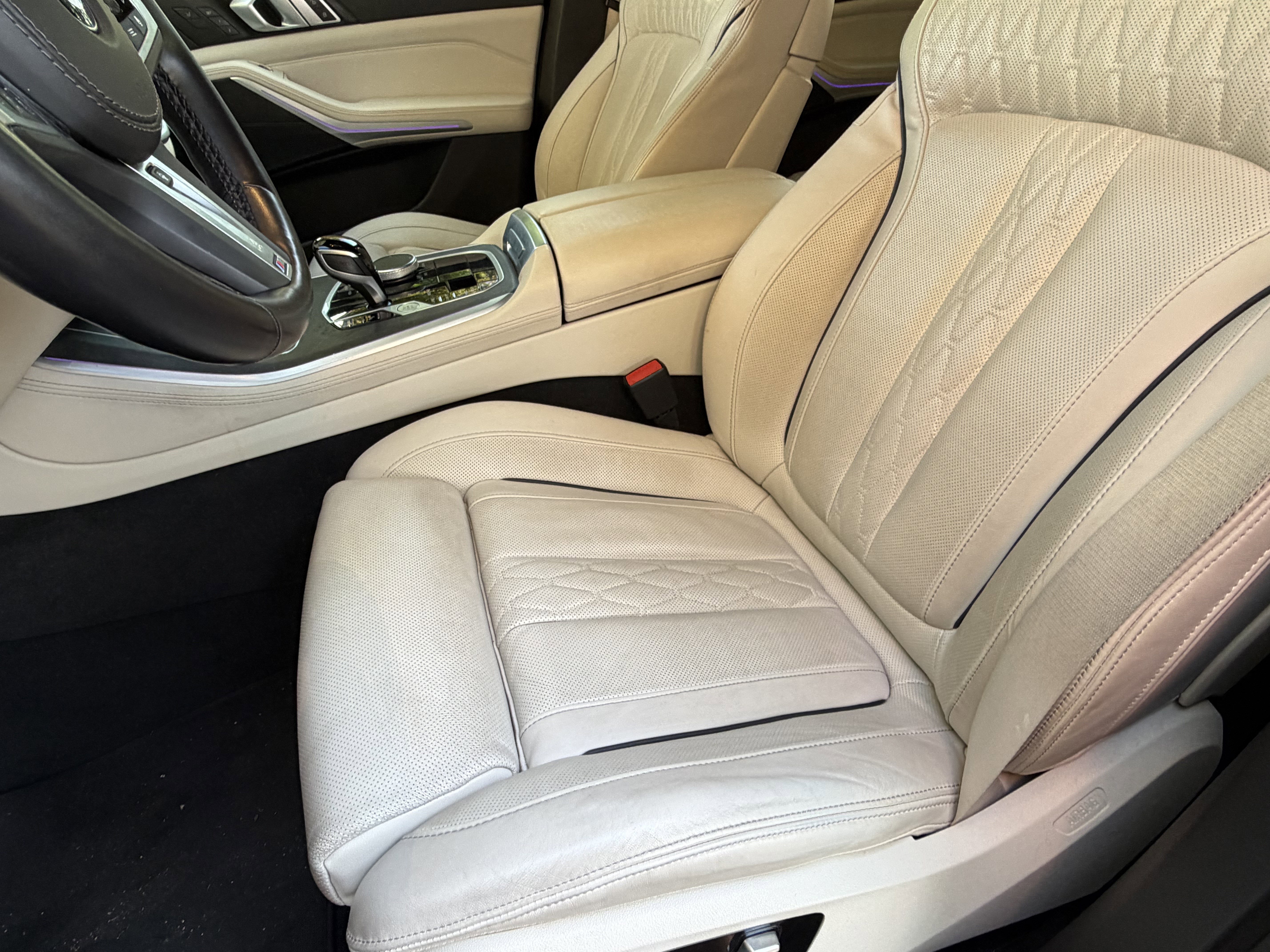 Used 2022 BMW X5 sDrive40i w/ M Sport Package RWD image 17