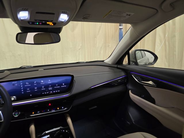 Used 2025 Buick Envision Preferred image 30