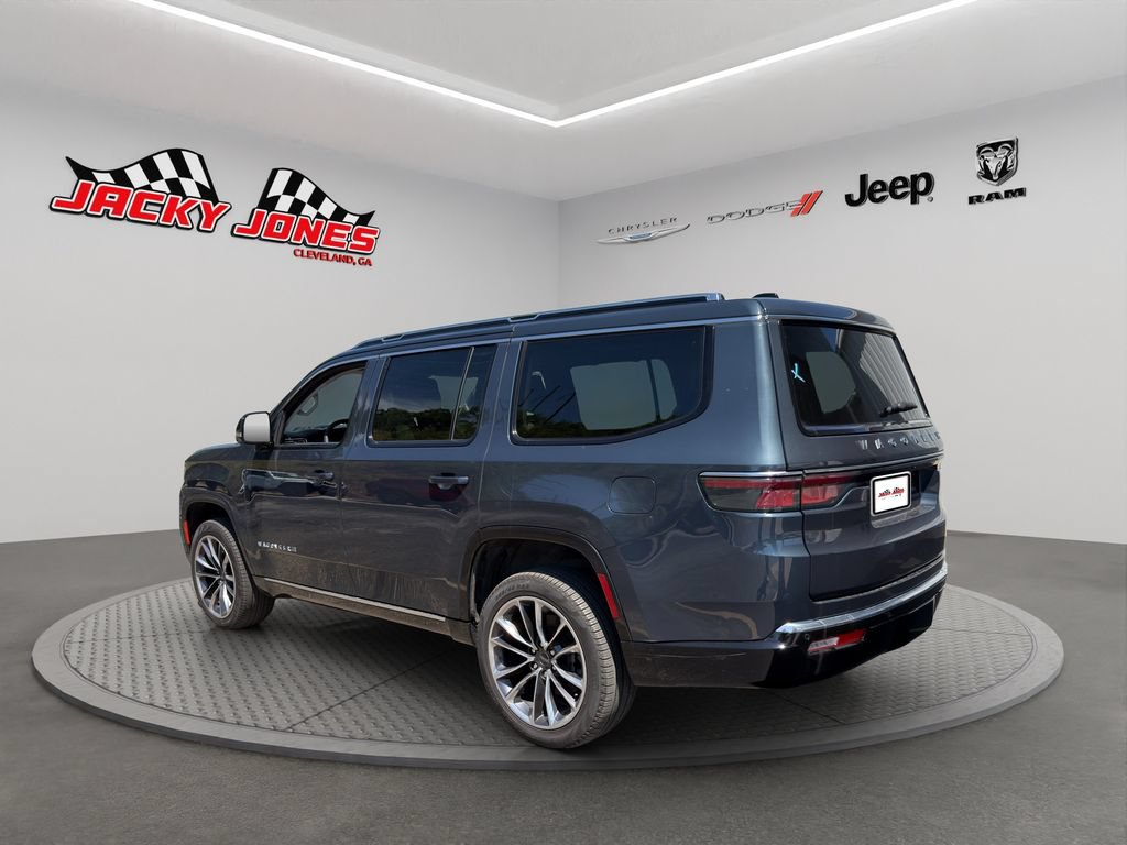 Used 2024 Jeep Wagoneer Series III w/ Premium Group I AWD/4WD image 6