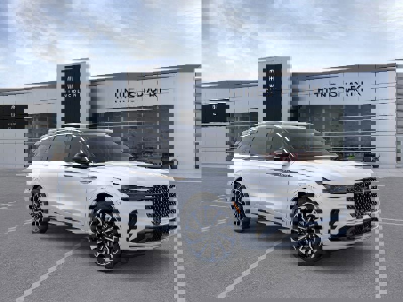 New 2026 Lincoln Nautilus Black Label image 7